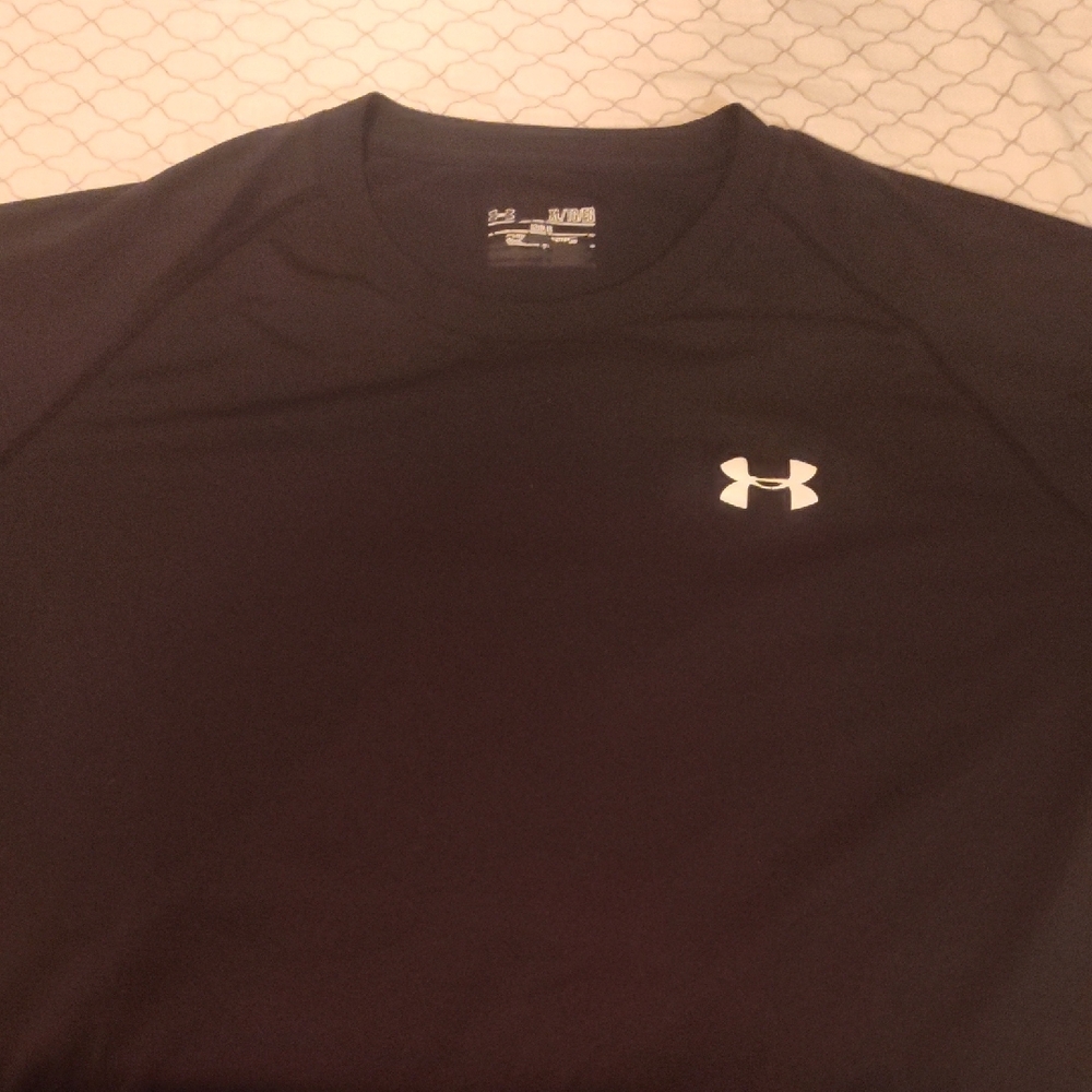 Under Armour Black Short Sleeve Performance Tee